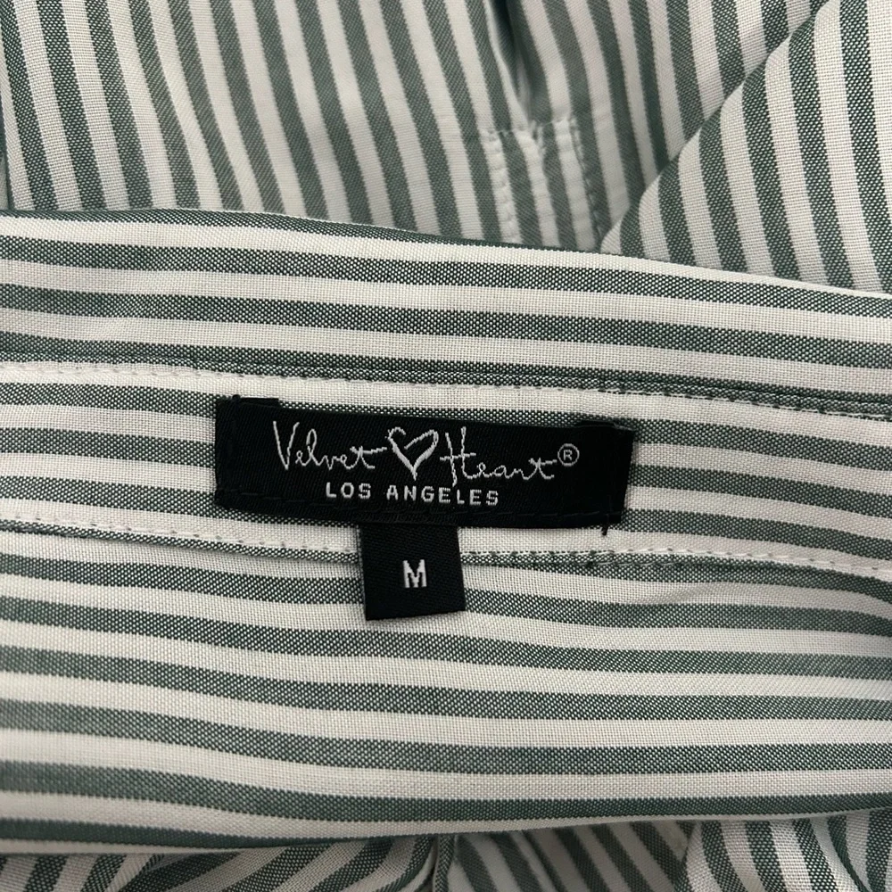 Velvet Heart Los Angeles Button Down Shirt Women’s Medium Green White Stripe
